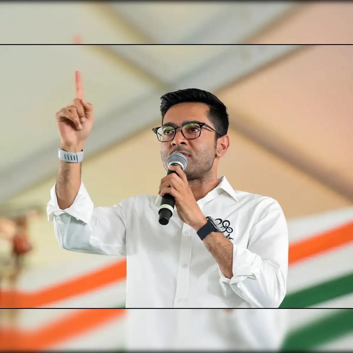 Abhishek Banerjee : আগের নির্বাচিত সরকারকে পুনর্বহাল করে আগামী ছ’মাসের মধ্যে নতুন করে নির্বাচন করানোর নির্দেশ দিক সুপ্রিম কোর্ট - বিষ্ফোরক দাবি অভিষেকের